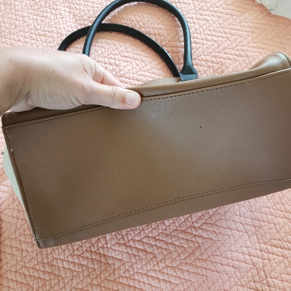 Nine West Camel and Tan Purse NWOT - Picture 5 of 5